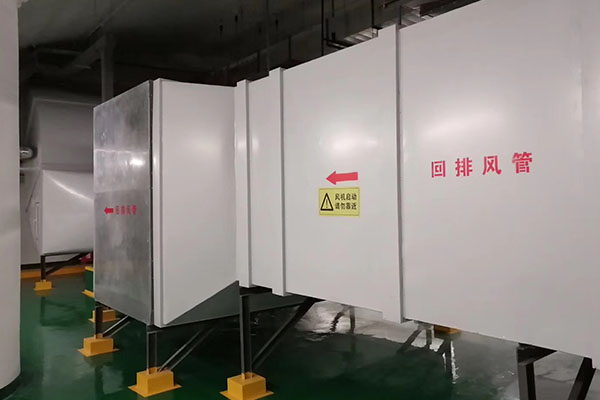 中心机房风管保温.jpg